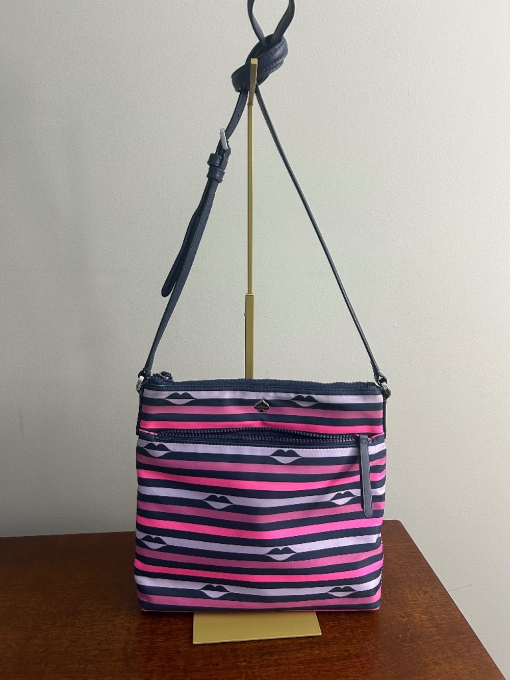 Kate Spade medium Jae 💋 Lip 💋 Crossbody